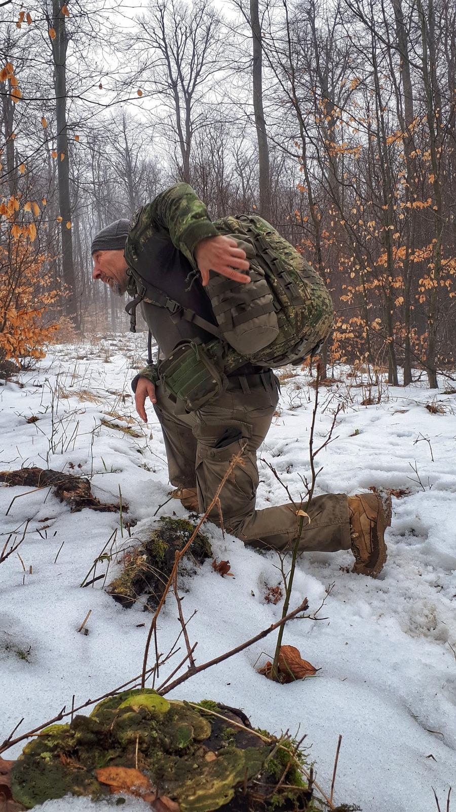 direct action dragon egg enlarged terepsport test rucking snow backside