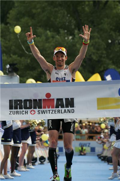 Ironman, triatlon, futás, úszás, kerékpár,maraton, hosszútáv, Csomor