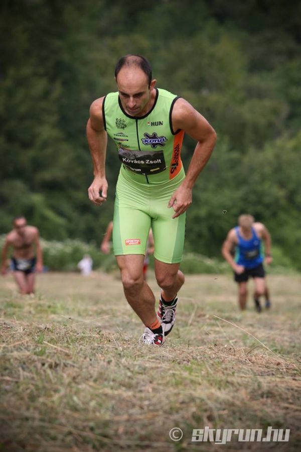 terepfutás, MAHFUSZ, hegyifutó, Visegrád, Skyrun, X2S
