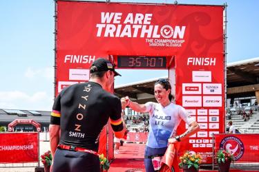 Triatlon: a Challenge &bdquo;The Championship&rdquo; 2024 versenyen India Lee megv&eacute;dte c&iacute;m&eacute;t, Kyle Smith folytatja a sikersorozatot (+vide&oacute;)