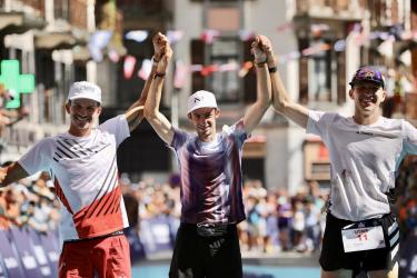 UTMB 2022 - Kilian Jornet p&aacute;lyarekorddal szerezte meg negyedik győzelm&eacute;t, Csillag Eszter 5., Hajnal R&oacute;bert 9. helyen